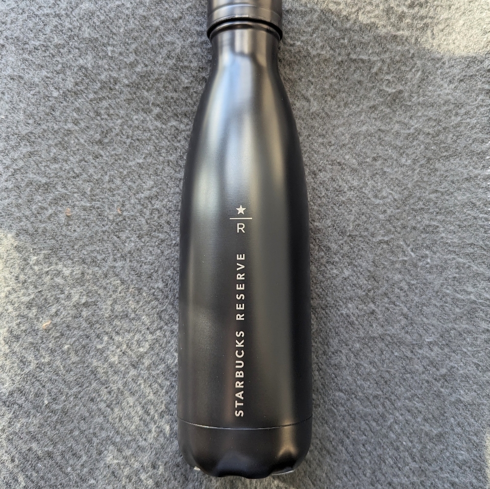 Starbucks Asia SS 12oz black water bottle BNWT
